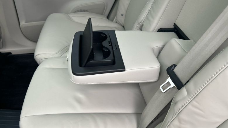 Volvo XC90 2.0 T8 [455] RC PHEV Ultimate Dark 5dr AWD Gtron Estate